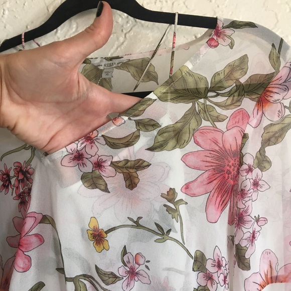 Guess white pink Floral sheer fairy sleeve peplum top shirt Extra Small XS 0 2 4 - Picture 3 of 11